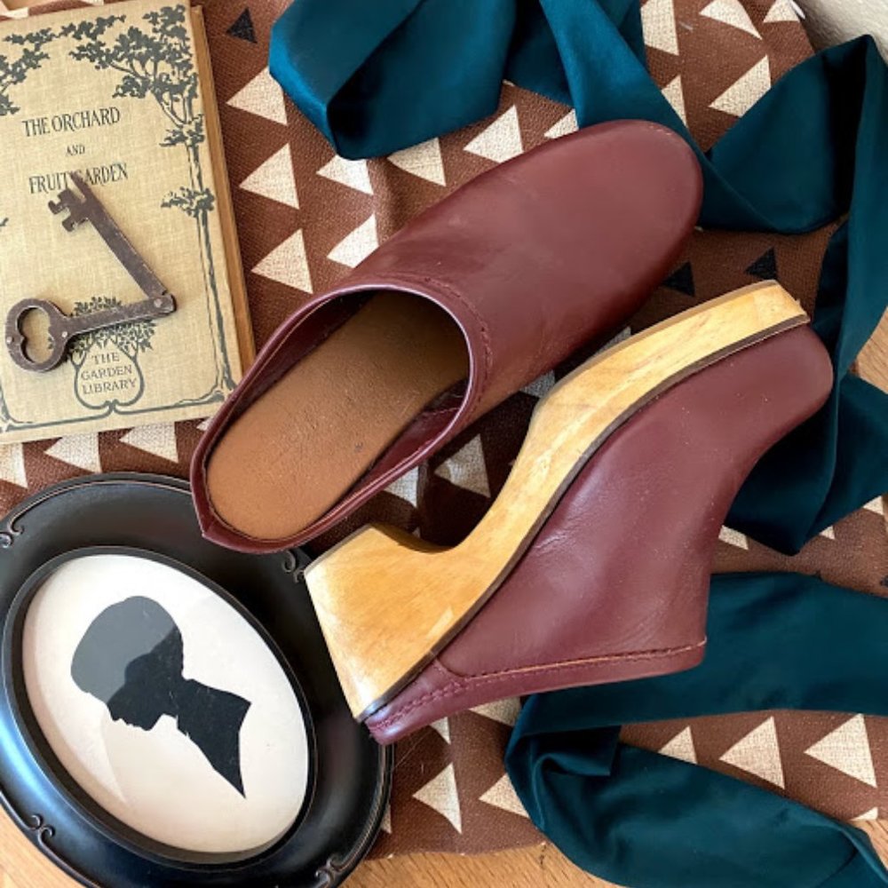 clogs